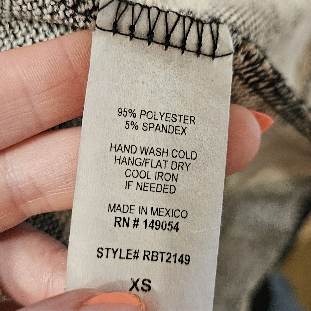 Black Floral Cardigan, XS - Picture 6 of 6